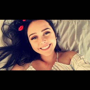 Meet your Posher, Amberly